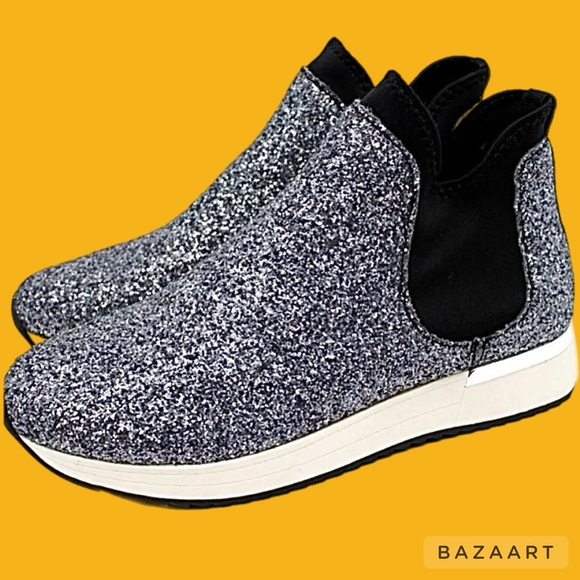 New SZ 8.5 KENNETH COLE REACTION Sneakers Womens Slip On black w/ silver glitter - Picture 8 of 10